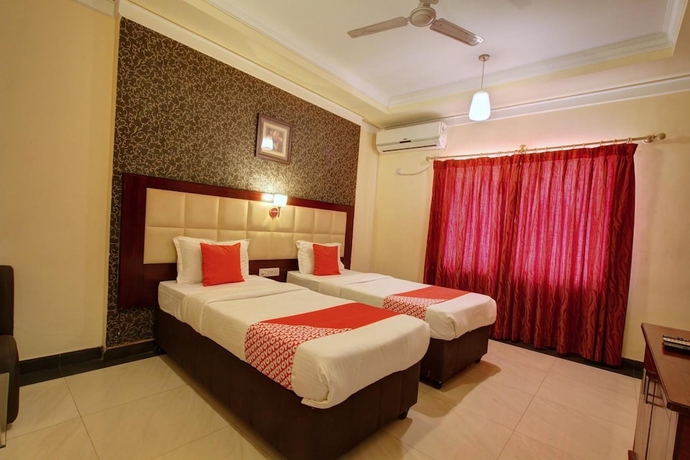 Imagen de la habitación del Hotel Ananya Comfortss. Foto 13