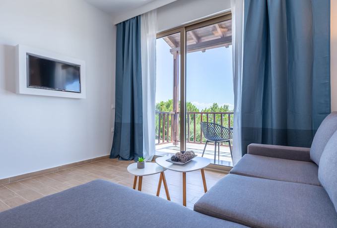 Imagen de la habitación del Hotel Anasa Corfu. Foto 16