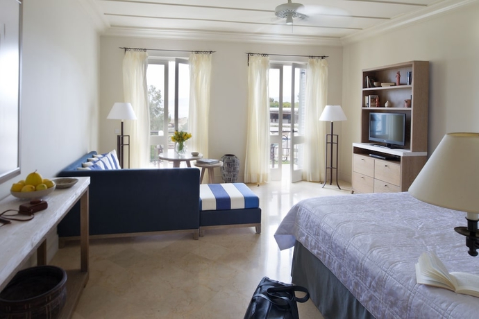 Imagen de la habitación del Hotel Anassa, Neo Chorio. Foto 11