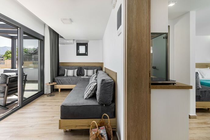Imagen de la habitación del Hotel Anassa Suites. Foto 11