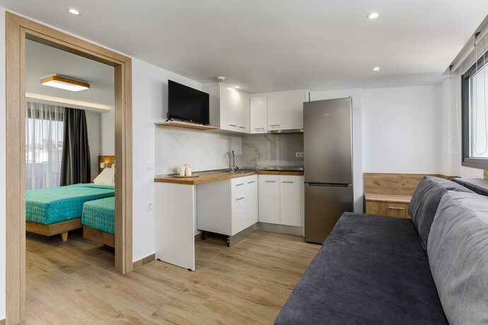 Imagen de la habitación del Hotel Anassa Suites. Foto 17