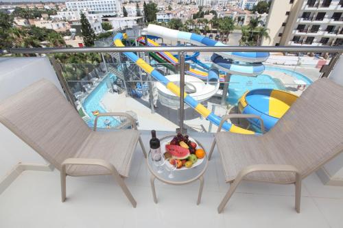 Imagen de la habitación del Hotel Anastasia Splash Residences. Foto 20