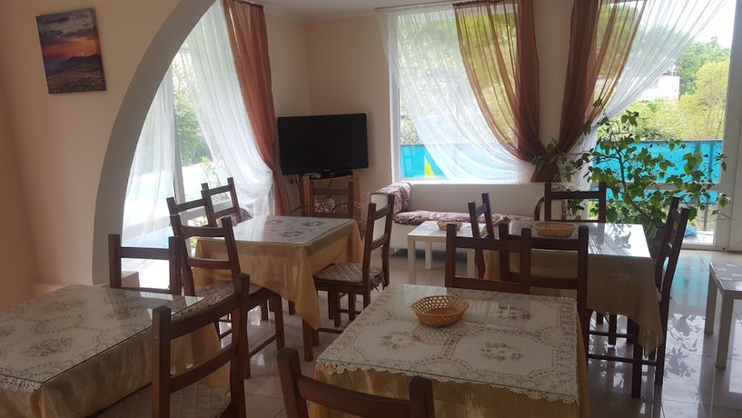 Imagen del bar/restaurante del Hotel Anastasia, Tuaps&eacute;. Foto 4