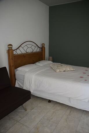 Imagen general del Hotel Anastasios Olive Garden Apartments. Foto 10