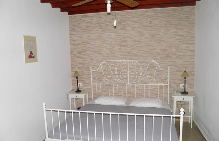 Imagen de la habitación del Hotel Anastasios Sevasti. Foto 14