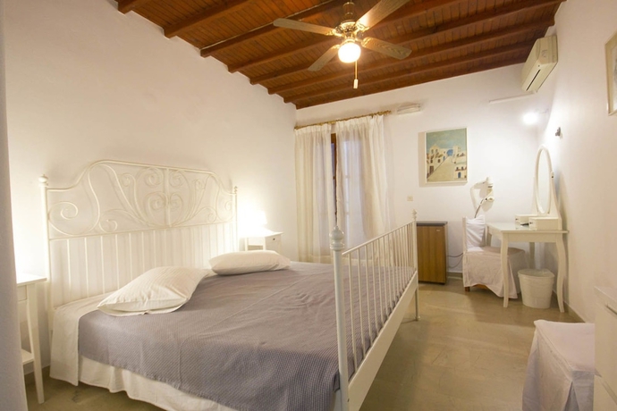 Imagen de la habitación del Hotel Anastasios Sevasti. Foto 16