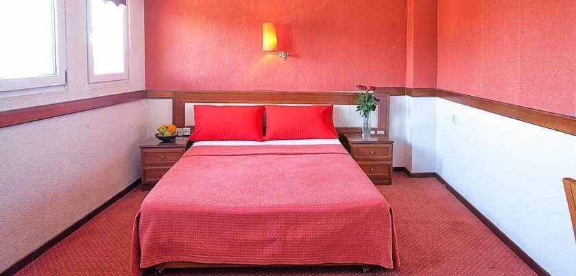 Imagen de la habitación del Hotel Anastassiou. Foto 3