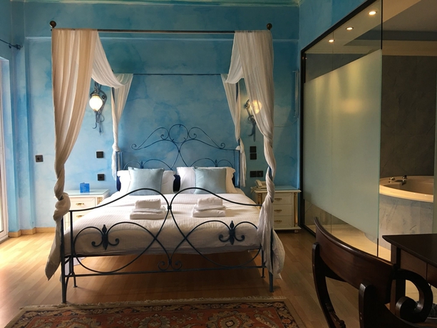 Imagen de la habitación del Hotel Anastazia Luxury Suites and Rooms. Foto 3