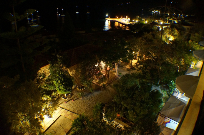 Imagen de los exteriores del Hotel Anatoli, Aegina. Foto 11