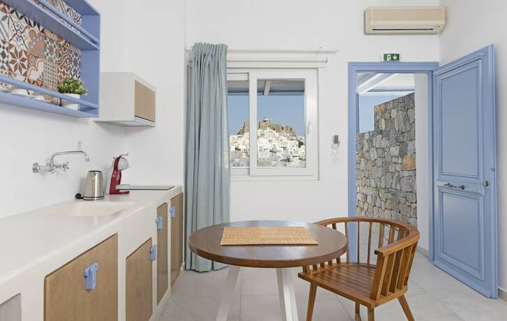 Imagen general del Hotel Anatoli Luxury Studios. Foto 1