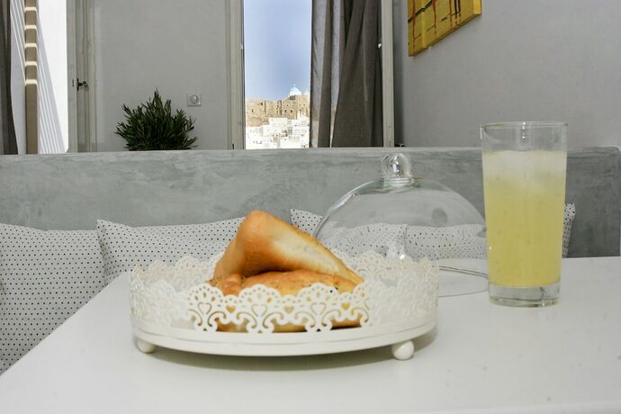 Imagen de la habitación del Hotel Anatoli Luxury Studios. Foto 19