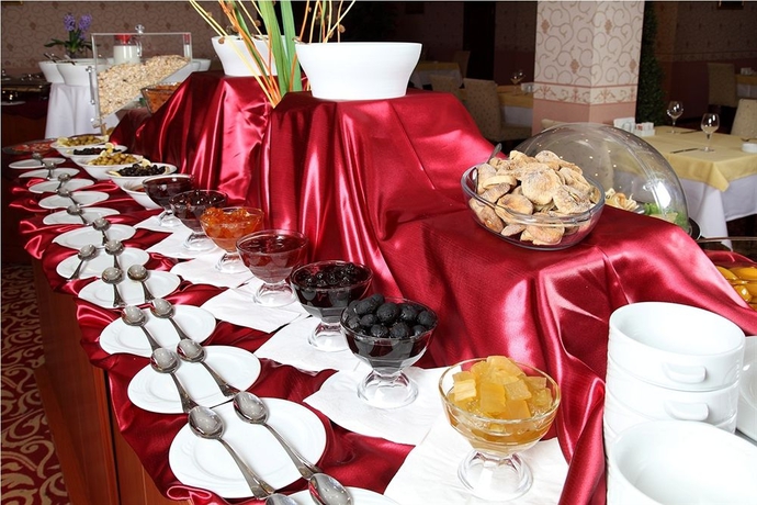 Imagen del bar/restaurante del Hotel Anatolia, Baku. Foto 4