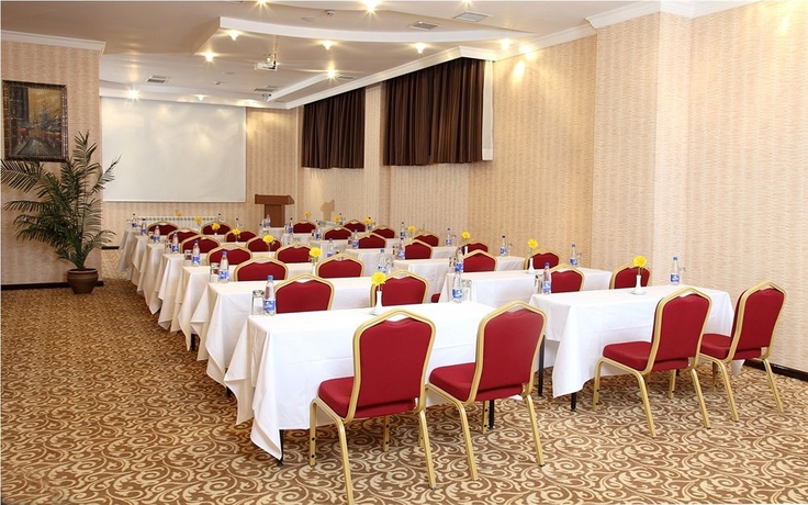 Imagen de los interiores del Hotel Anatolia, Baku. Foto 16