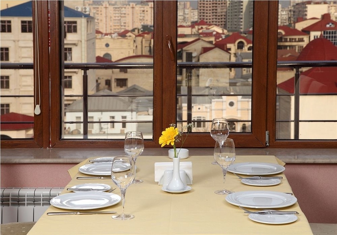 Imagen del bar/restaurante del Hotel Anatolia, Baku. Foto 7