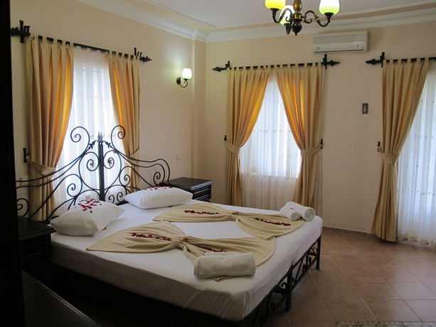 Imagen de los exteriores del Hotel Anatolia Resort. Foto 9