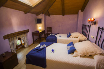 Imagen de la habitación del Hotel Anatur. Foto 3
