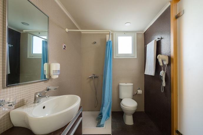 Imagen de la habitación del Hotel Anavadia By Anayia All Inclusive Resorts. Foto 7