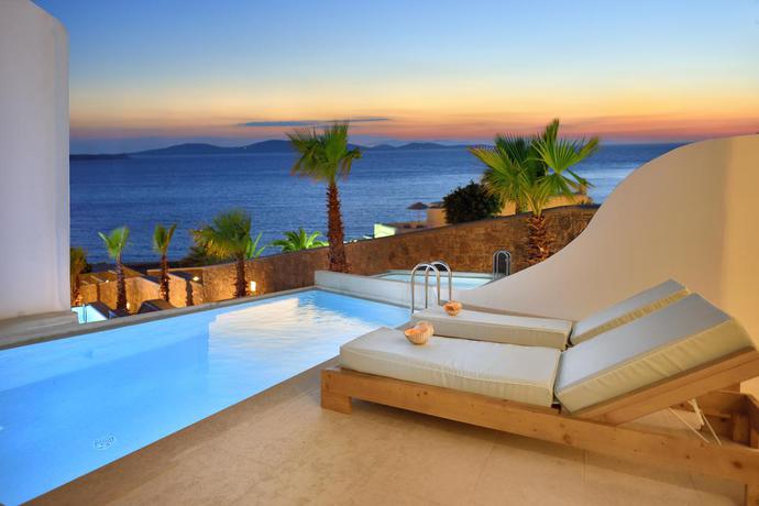 Imagen de la piscina del Hotel Anax Resort and Spa. Foto 8