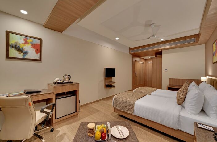 Imagen de la habitación del Hotel Anaya Beacon , Jamnagar. Foto 24