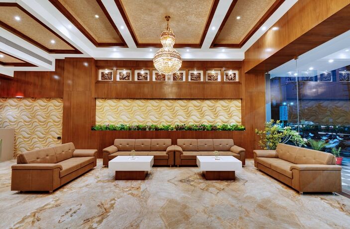 Imagen de los interiores del Hotel Anaya Beacon , Jamnagar. Foto 38