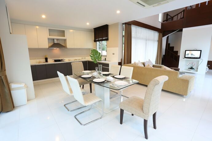 Imagen general del Hotel Anb Pool Villa 3br Glass House In Pattaya. Foto 11