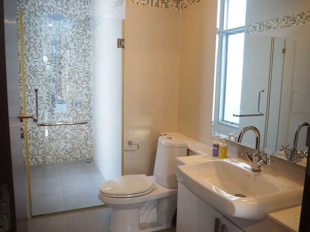 Imagen general del Hotel Anb Pool Villa 3br Glass House In Pattaya. Foto 14