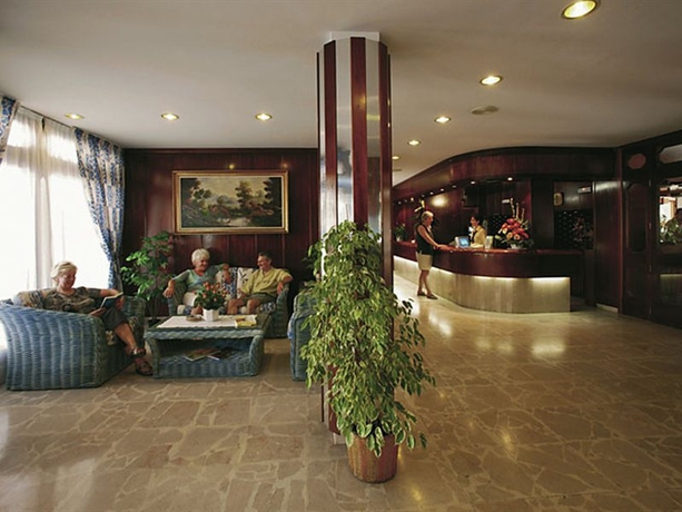 Imagen general del Hotel Anba Romani. Foto 1