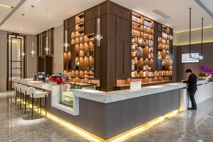 Imagen de los interiores del Hotel Anban. Foto 18