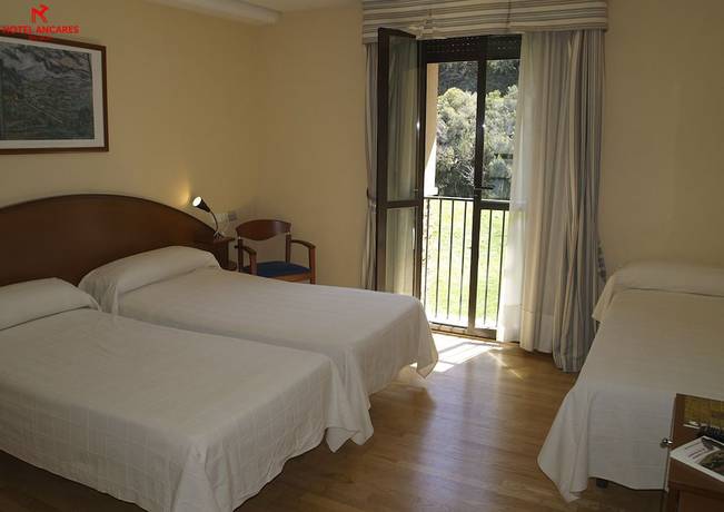 Imagen de la habitación del Hotel Ancares. Foto 9