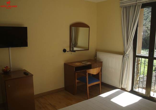 Imagen de la habitación del Hotel Ancares. Foto 20