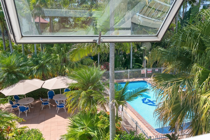 Imagen de la piscina del Hotel Anchor Down Apartments. Foto 16