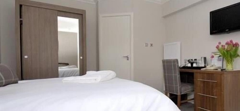 Imagen de la habitación del Hotel Anchor. Foto 18