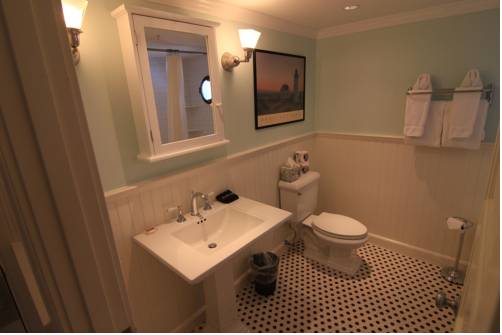 Imagen de la habitación del Hotel Anchor Inn Beach House. Foto 7