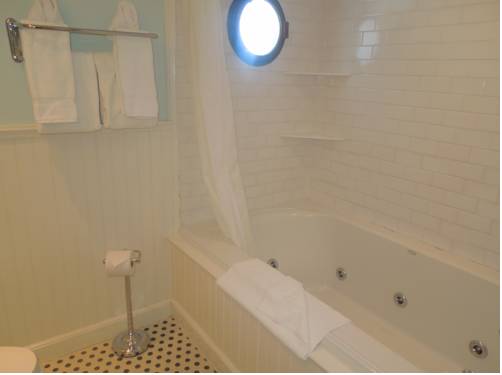 Imagen de la habitación del Hotel Anchor Inn Beach House. Foto 15