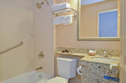 Imagen de la habitación del Hotel Anchor Inn, Queens. Foto 5