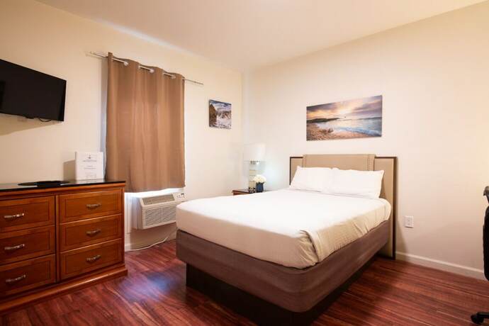 Imagen de la habitación del Hotel Anchor Pointe Inn. Foto 13