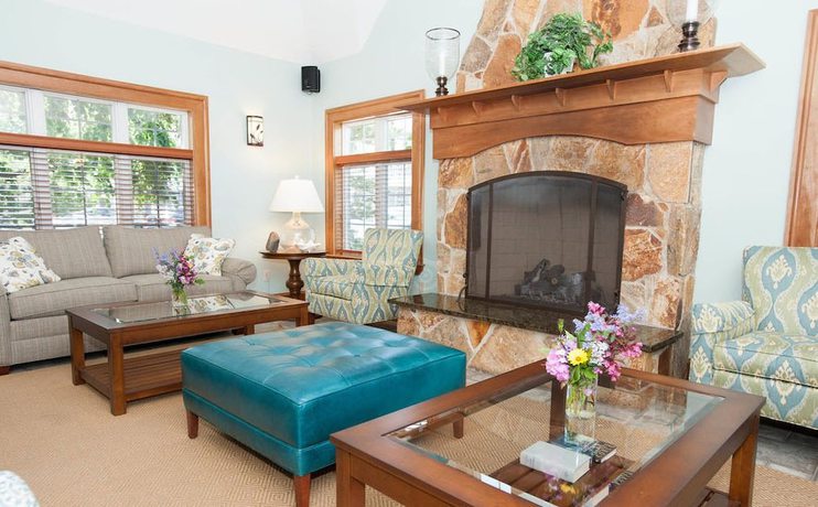 Imagen de los interiores del Hotel Anchorage By The Sea. Foto 19