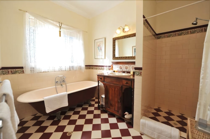 Imagen de la habitación del Hotel Anchorage Guest House. Foto 10