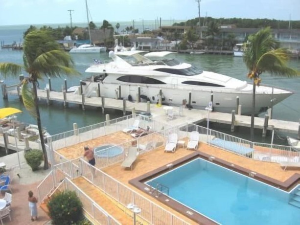 Imagen general del Hotel Anchorage Resort and Yacht Club. Foto 2
