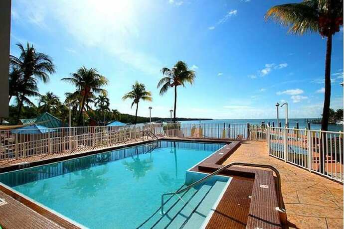 Imagen general del Hotel Anchorage Resort and Yacht Club. Foto 5