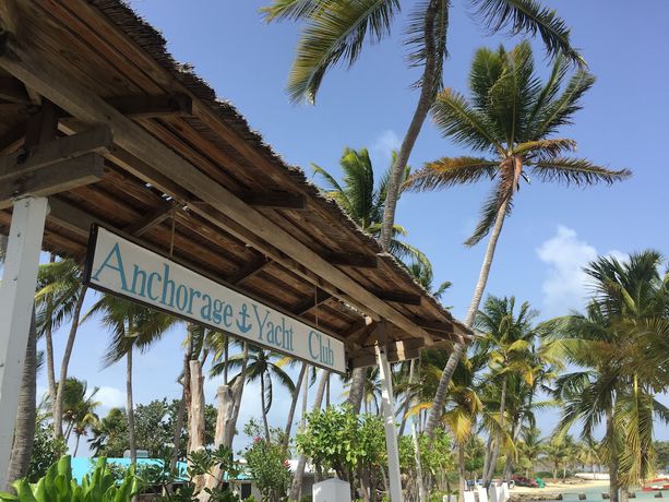 Imagen general del Hotel Anchorage Yacht Club. Foto 1