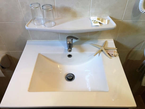 Imagen de la habitación del Hotel Ancla. Foto 15