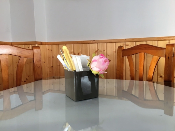 Imagen del bar/restaurante del Hotel Ancla. Foto 3