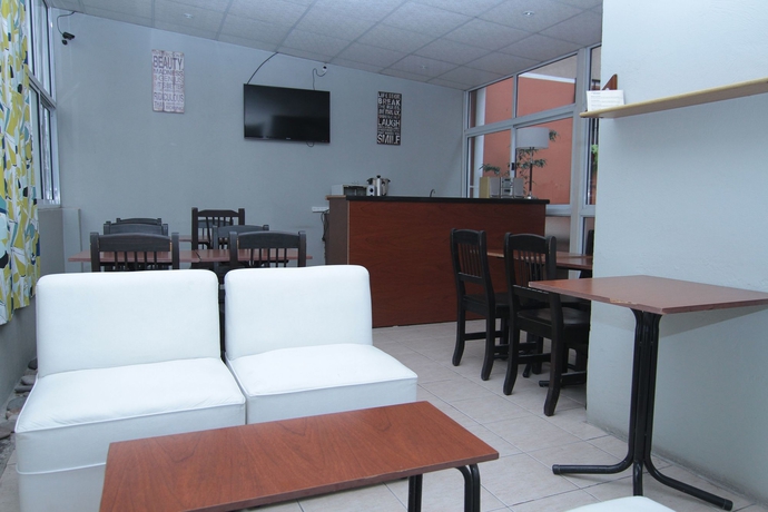 Imagen de los interiores del Hotel Ancón, Almagro. Foto 15