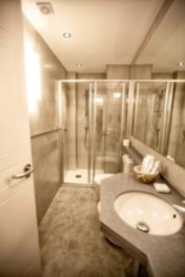 Imagen de la habitación del Hotel Ancora (Llanes). Foto 4