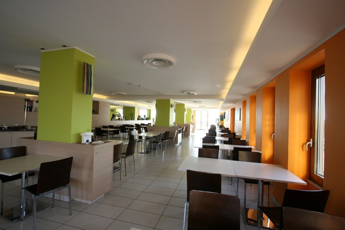 Imagen del bar/restaurante del Hotel Ancora, Pontecagnano Faiano. Foto 10