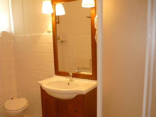 Imagen de la habitación del Hotel Ancora Riviera. Foto 4