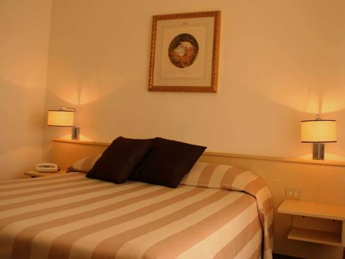 Imagen de la habitación del Hotel Ancora Riviera. Foto 13