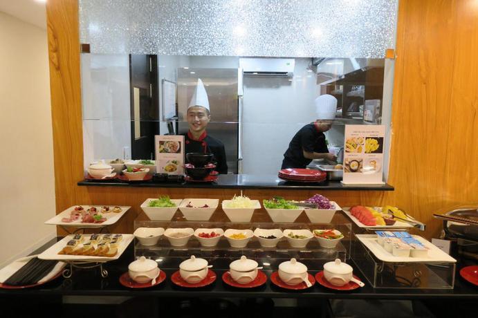 Imagen del bar/restaurante del Hotel Ancyra Tamtam By Continent - Near Hoan Kiem Lake. Foto 6