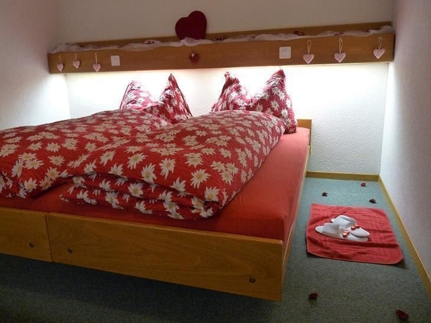 Imagen de la habitación del Hotel And Bildungshaus St Jodern. Foto 16